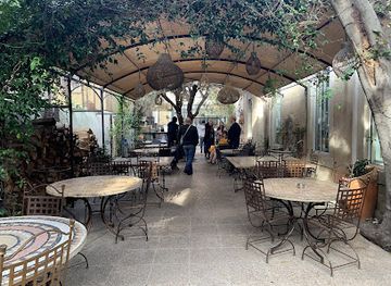 france/avignon/restaurant/restaurant-maison-de-la-tour