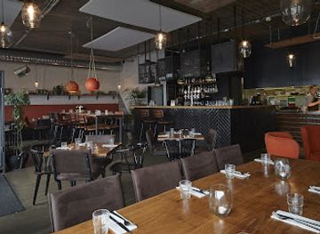 iceland/hafnarfjordur/restaurant/von-mathus