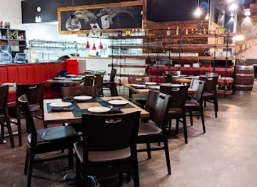 canada/okanagan/restaurant/meetpoint