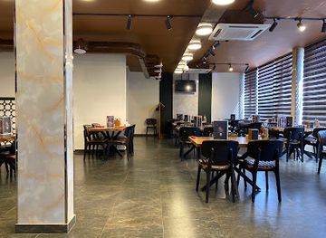 libya/benghazi-beaches/restaurant/brisket