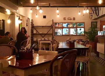 pakistan/karachi/restaurant/cote-rotie