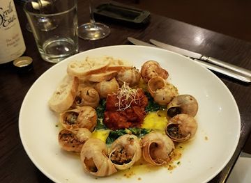 australia/brisbane/restaurant/two-small-rooms-restaurant