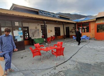 pakistan/chitral/restaurant/river-breeze-restaurant