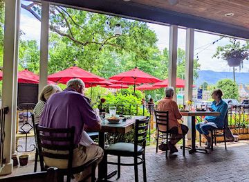 south-carolina/blue-ridge-mountains/restaurant/black-mountain-bistro