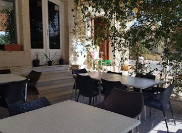 tunisia/tozeur/restaurant/restaurant-pizzeria-azzoura