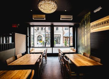 connecticut/hartford/restaurant/sunberry-restaurant-and-bar