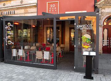poland/wroclaw/restaurant/soczewka