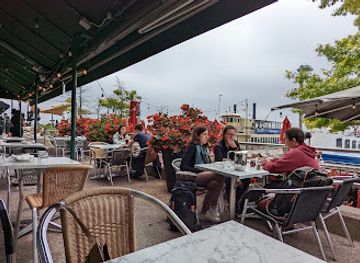 canada/toronto/harbourfront/restaurant/pie-bar