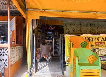 ghana/cape-coast/restaurant/golden-cape-cafe-eve-s-pork