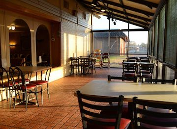 tennessee/west-tennessee/restaurant/the-hearth-restaurant