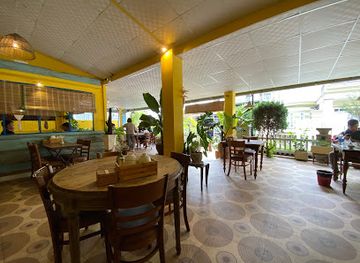 vietnam/dalat/restaurant/quan-com-linh-da-lat
