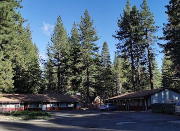 california/lake-tahoe/restaurant/steamers-bar-grill