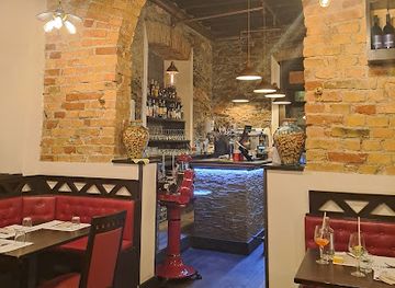 italy/genoa/carignano/restaurant/mattoni-rossi