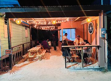 belize/caye-caulker/restaurant/agave-bar-and-grill