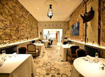 spain/barcelona/restaurant/uma