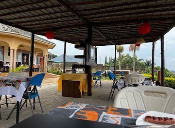 uganda/entebbe/restaurant/carpe-diem