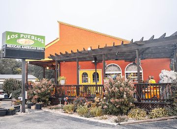 iowa/iowa-great-lakes/restaurant/los-pueblos