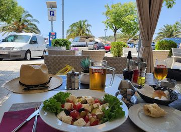 croatia/makarska/restaurant/marco-polo