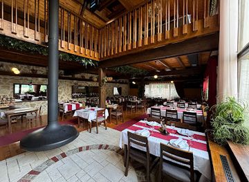 montenegro/ljesanska-nahija/restaurant/nacionalni-restoran-crno-jezero