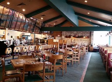 oregon/lake-county/restaurant/black-bear-diner-bend