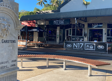 australia/port-douglas/restaurant/n17-burger-co