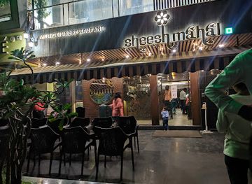 india/vadodara/restaurant/sheesh-mahal