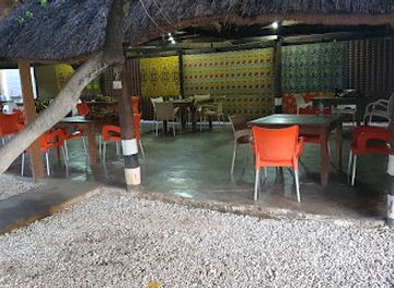 zambia/liuwa-plain-national-park/restaurant/twapandula