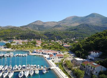 croatia/hvar-island/restaurant/macondo