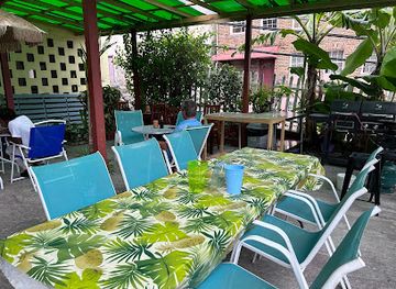 grenada/saint-george/restaurant/lal-s-foodie-s