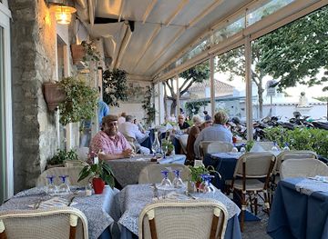 italy/positano/restaurant/mediterraneo