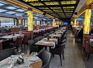egypt/nile-delta/restaurant/nile-maxim