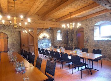 liechtenstein/alp-pradamee-trail/restaurant/hotel-gasthof-lowen