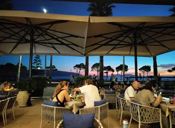 Paradise Beach Restaurant (Vlore)