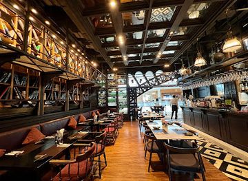 thailand/eastern-thailand/restaurant/the-water-library