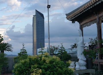 vietnam/hue/restaurant/starlight-lounge-and-restaurant