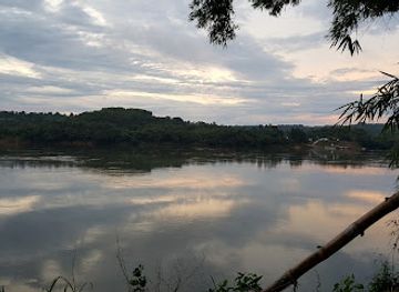 paraguay/parana-river-basin/restaurant/bar-cafe-parana