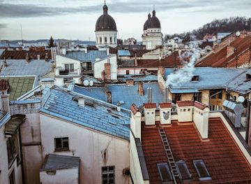 ukraine/lviv/old-town/restaurant/spatser-na-dakhu