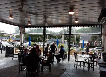 maine/ogunquit/restaurant/nikanos-mediterranean-bar-grille