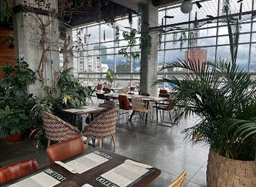 colombia/manizales/restaurant/bretton