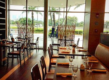 panama/panama-canal-zone/restaurant/restaurante-canal-bistro