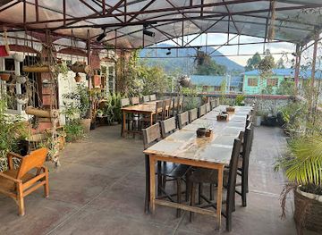 myanmar-burma/kalaw/restaurant/red-house-bar-restaurant