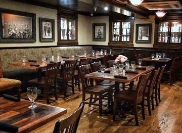 Nola's ...Creole & Cocktails