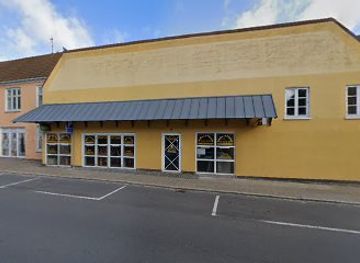 denmark/mariager-fjord/restaurant/nida-s-food