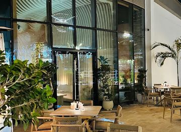 united-arab-emirates/abu-dhabi-region/restaurant/mamafri-restaurant-abu-dhabi