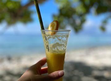 maldives/hithadhoo-island/restaurant/island-waves