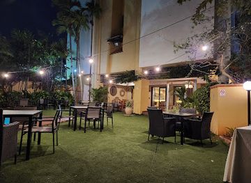 tanzania/dar-es-salaam/masaki/restaurant/moyo-kitchen-bar