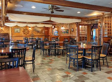 north-carolina/outer-banks/restaurant/the-froggy-dog