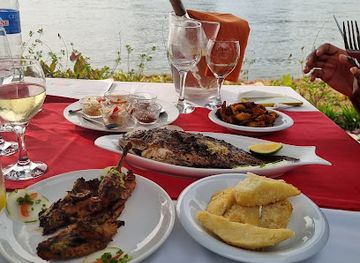 cote-d-ivoire/abidjan/restaurant/le-debarcadere