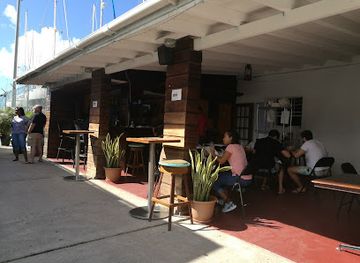 saint-lucia/gros-islet/restaurant/bottle-n-spoon-restaurant