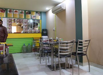 india/delhi/karol-bagh/restaurant/olive-daniels